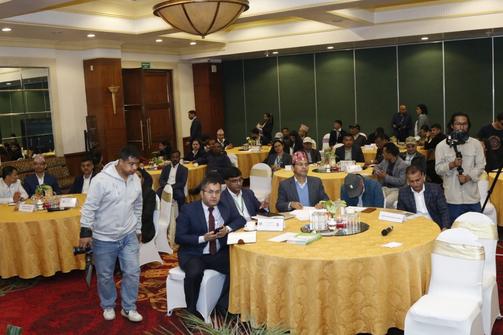 ‘डढेलो नियन्त्रण सरकारी प्रयासले मात्र सम्भव छैन’